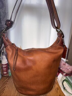 Coach Bleeker Duffel Bucket Leather Shoulder Hobo Bag Tattersall Lining